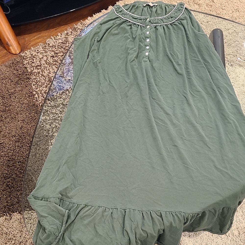 Women's Green Nightgown - Comfy And Loose!